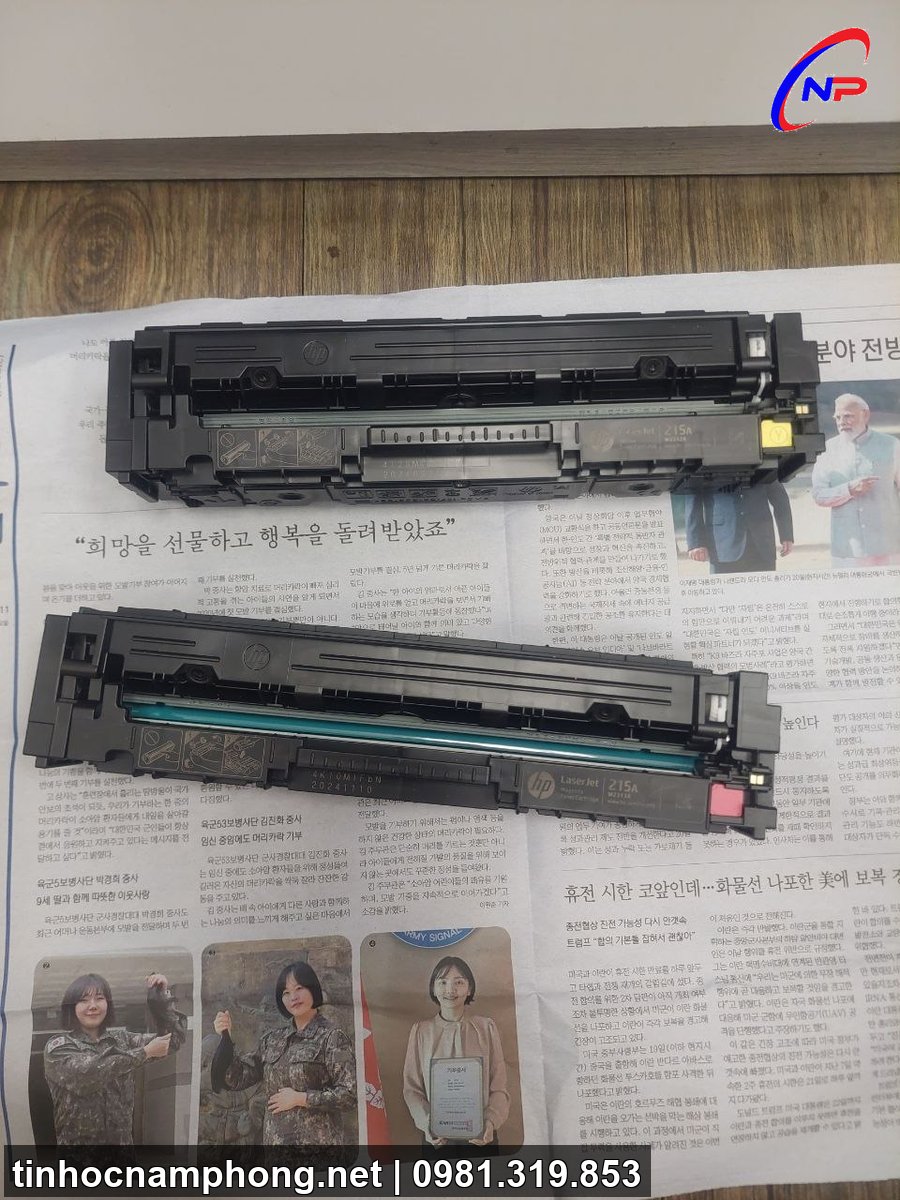 Hộp mực và cụm sấy HP 135a tháo ra khi máy báo lỗi Paper Empty